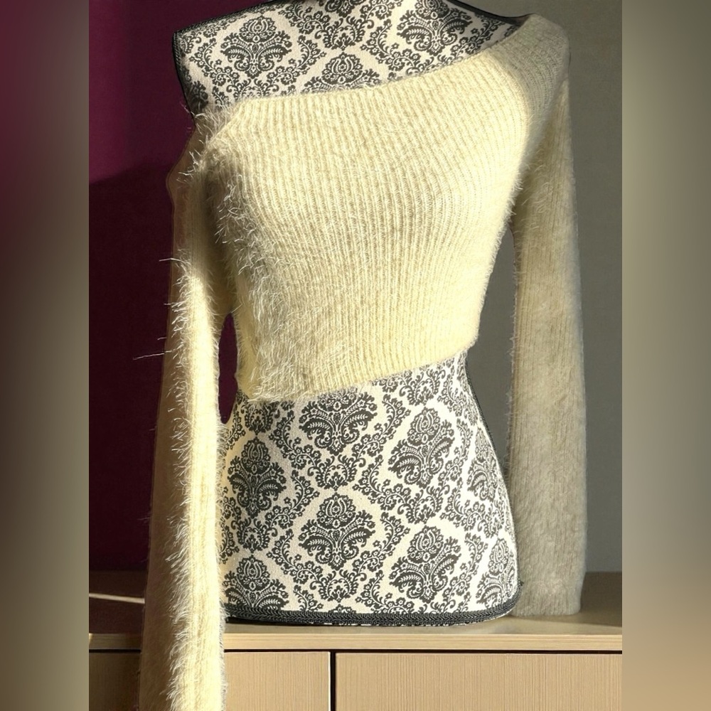 Faux Angora Off Shoulder Crop Sweater. NWOT. Size Medium. - Picture 4 of 7